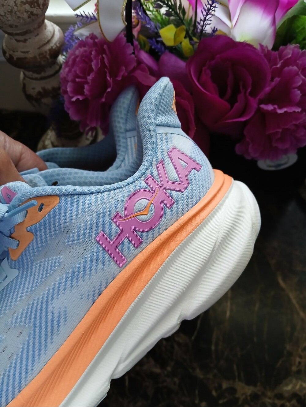 Hoka One Clifton 9 Comfort/Athletic Medical Field Shoes Size 7 Wide for Women